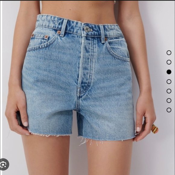 Zara Slit Straight Denim Shorts - Picture 2 of 7
